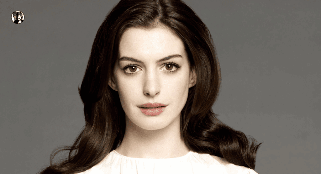 Anne Hathaway Net Worth